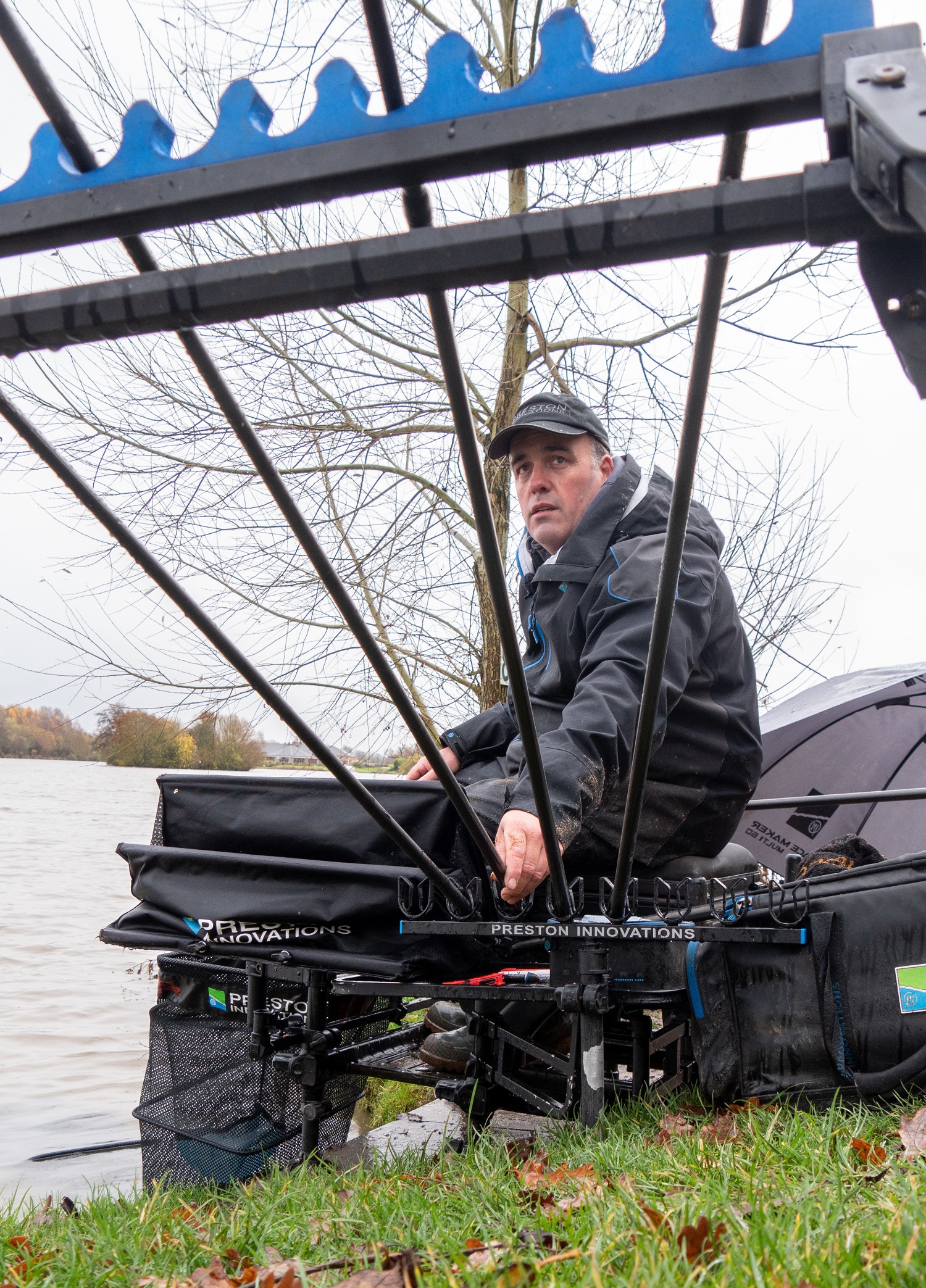 Des picking one line to fish with