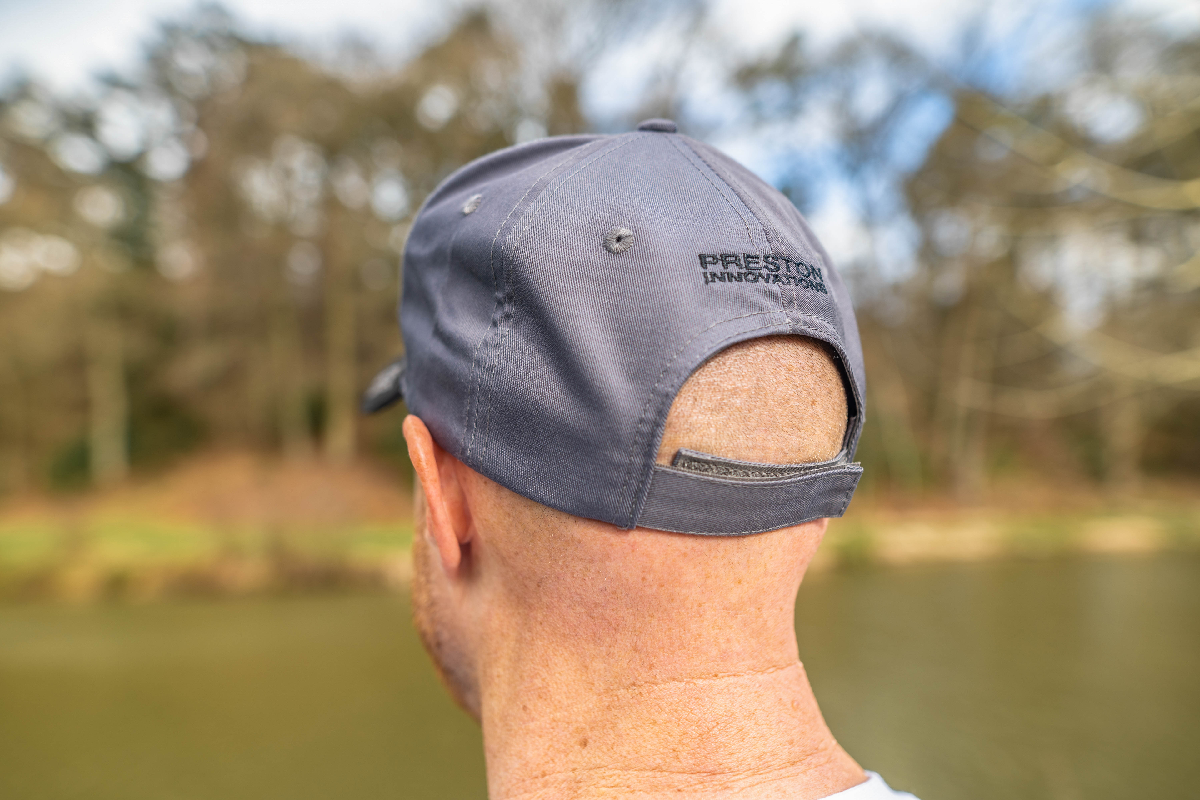 Cappellino Da Baseball Preston Innovations Bianco &ndash; Unisex Per Pesca &ndash; Nuovo Con Posta Gratuita