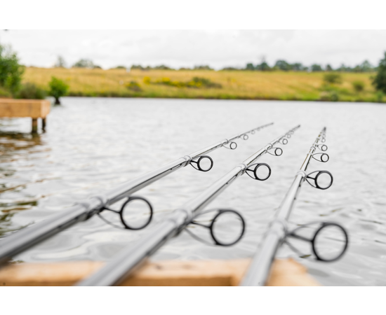 Monster Xtreme Distance Feeder Rods | UK Match Fishing Tackle For True ...