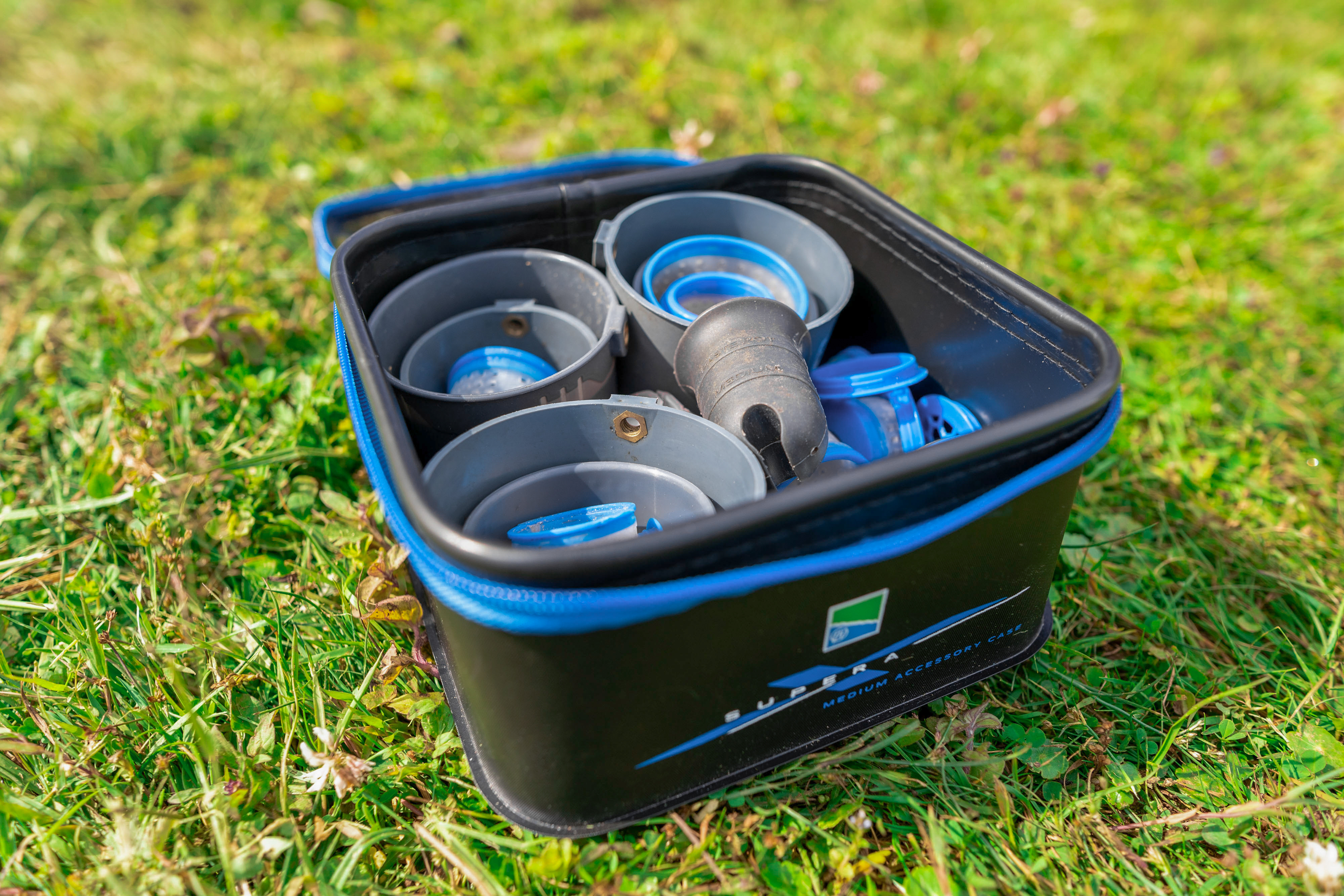 Custodia per accessori Supera X Eva media