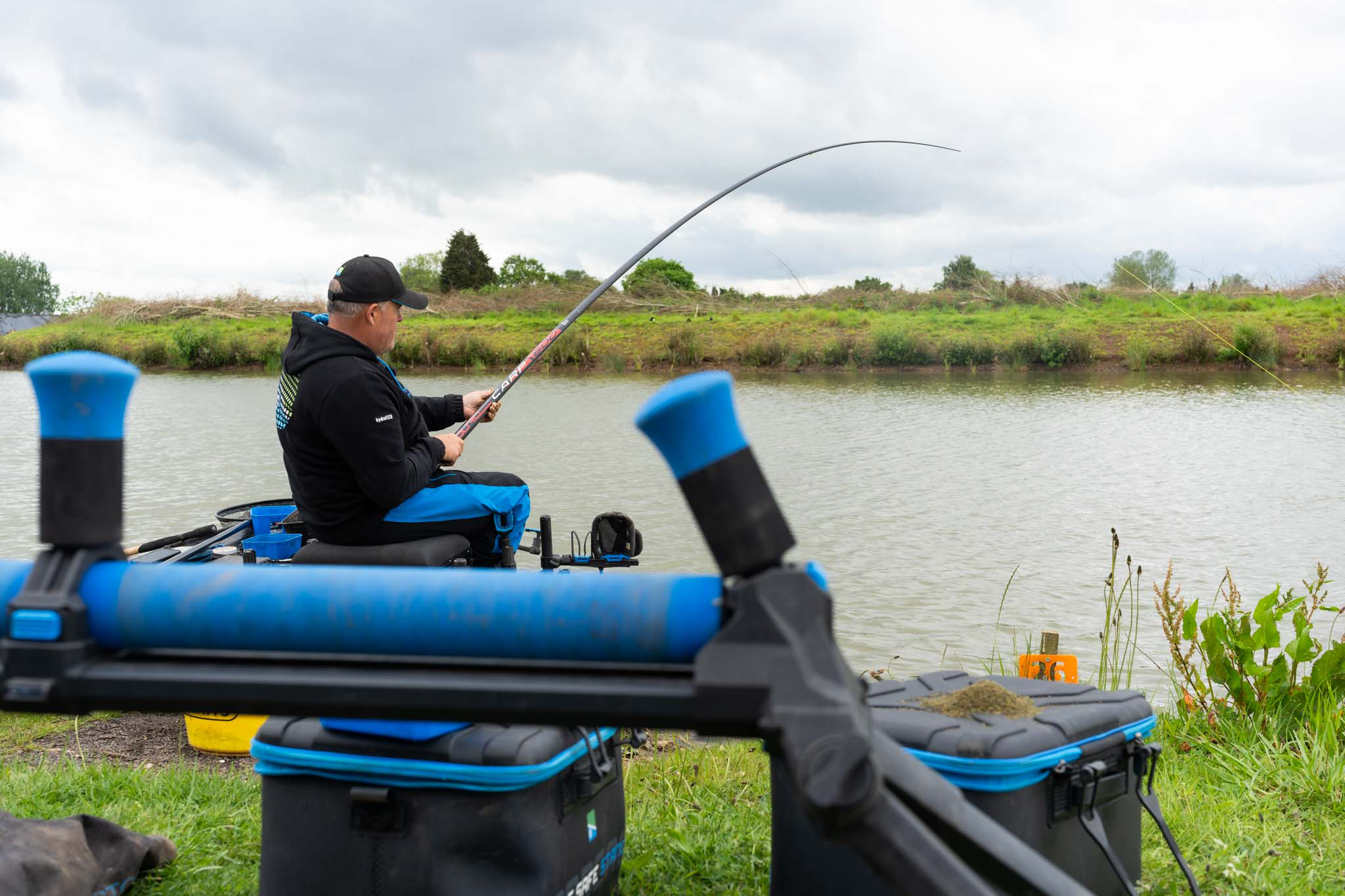 6 metre fishing pole Bigchub 3-Piece Portable Carbon Fiber Fly Rod, ft, 0/1wt, Fast Action, Lightweight for Freshwater Stream Travel : Sports & Outdoors durability youd expect in a 6th Sense Rod 6 metre fishing pole NEW
