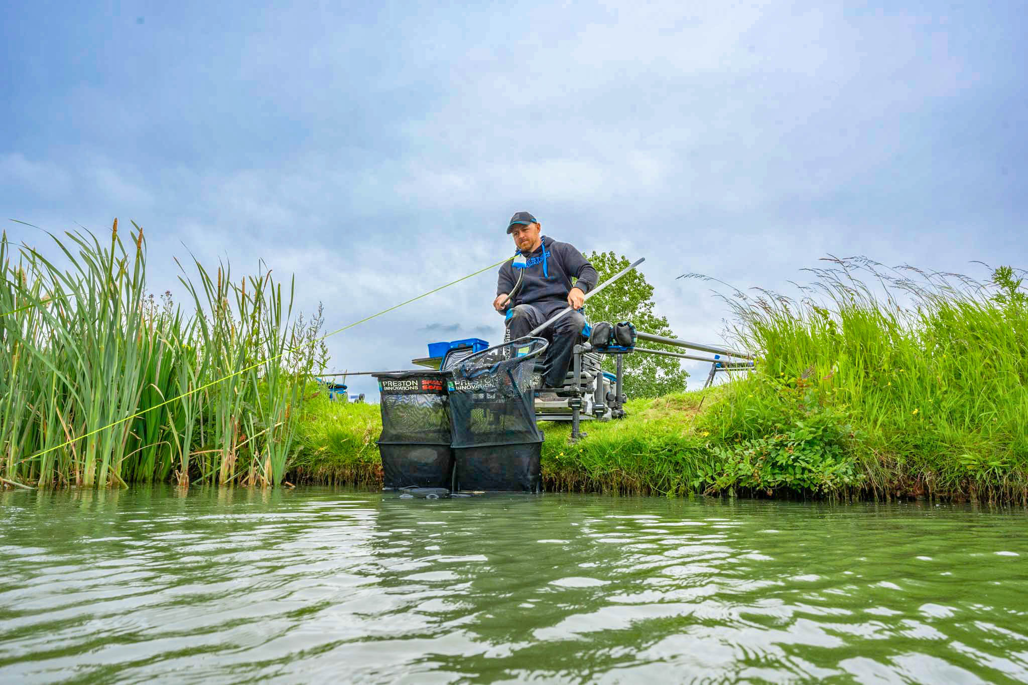 Superium X95 16m Pole | UK Match Fishing Tackle For True Anglers | Preston  Innovations