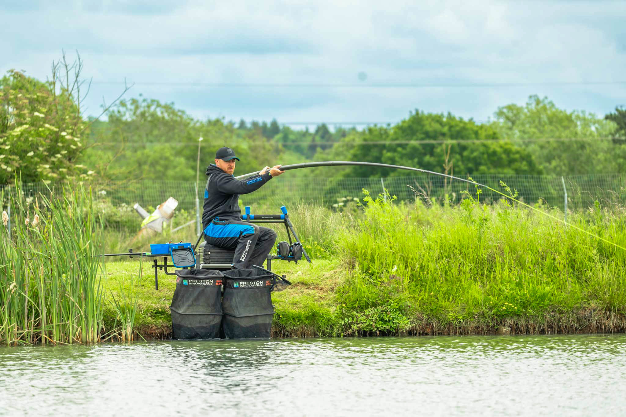Superium X75 16m Pole | UK Match Fishing Tackle For True Anglers